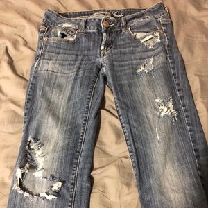 American Eagle Distressed Boyfriend Jeans Size 2